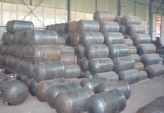 中石集團空氣炮生產車間